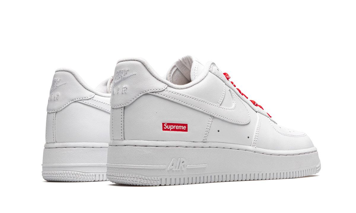 Nike Air Force 1 x Supreme – white