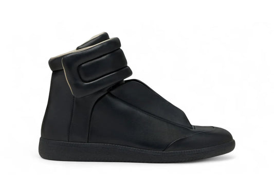 Maison Margiela high-top shoes – black